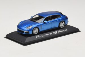 Porsche Panamera 971 4S Diesel Blauw Metallic Minichamps 1:43 WAP0207600H Metaal — afbeelding 2 van 5