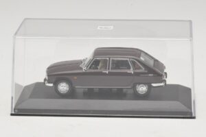Renault 16 Donkerrood Minichamps 1:43 400113104 Metaal — afbeelding 4 van 5