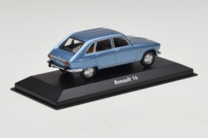 Renault 16 Lichtblauw Metallic Maxichamps 1:43 940113100 Metaal — afbeelding 2 van 4