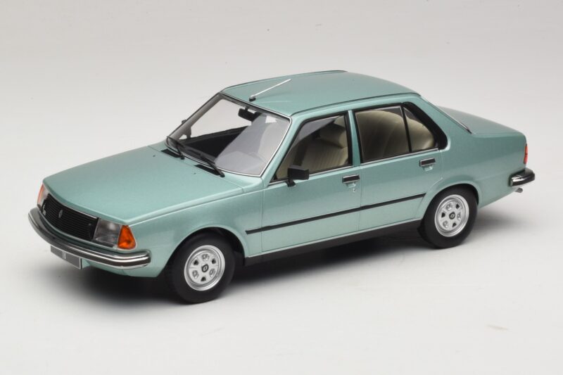 Renault 18 Lichtgroen MCG 1:18 MCG18596 Metaal