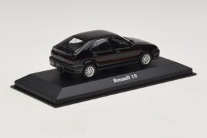 Renault 19 Zwart Maxichamps 1:43 940113701 Metaal — afbeelding 2 van 5