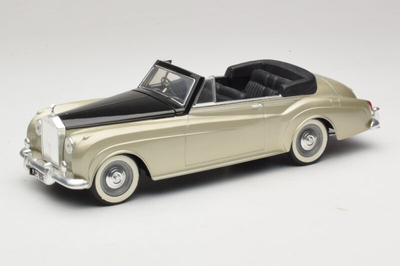 Rolls-Royce Silver Cloud II Zilver Solido 1:18 8006 Metaal