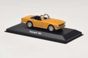 Triumph TR6 Oranje Maxichamps 1:43 940132571 Metaal — afbeelding 3 van 5