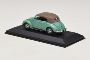 Volkswagen 1200 Cabriolet Stoffen Kap Groen Minichamps 1:43 430052042 Metaal — afbeelding 3 van 5