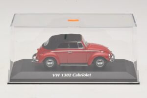 Volkswagen 1302 Cabriolet Rood Maxichamps 1:43 940055031 Metaal — afbeelding 4 van 5