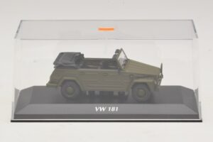 Volkswagen 181 Olijfgroen Maxichamps 1:43 940050030 Metaal — afbeelding 4 van 5