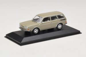 Volkswagen 411 LE Variant Savanna Beige Minichamps 1:43 400051114 Metaal — afbeelding 2 van 5