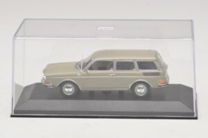 Volkswagen 411 LE Variant Savanna Beige Minichamps 1:43 400051114 Metaal — afbeelding 4 van 5