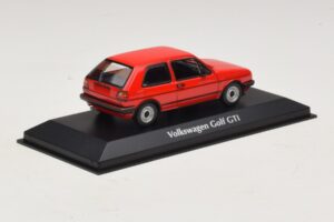 Volkswagen Golf GTI Mk2 Rood Maxichamps 1:43 940054121 Metaal — afbeelding 2 van 5