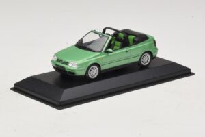 Volkswagen Golf Mk4 Cabriolet Groen Metallic Minichamps 1:43 430058335 Metaal — afbeelding 2 van 5