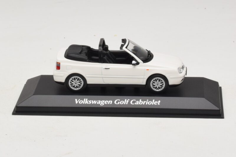 Volkswagen Golf Mk4 Cabriolet Wit Maxichamps 1:43 940058330 Metaal