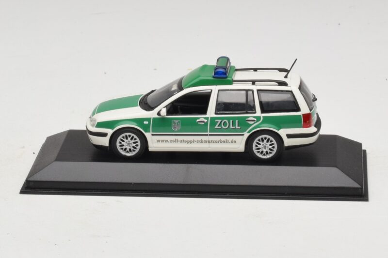 Volkswagen Golf Mk4 Variant Polizei Minichamps 1:43 430056090 Metaal