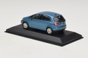 Volkswagen Golf Plus Mk5 Blauw Metallic Vervangende Doos Minichamps 1:43 GOLF02-R1 Metaal — afbeelding 3 van 5