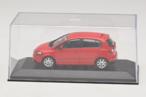 Volkswagen Golf Plus Mk5 Tornado Red Vervangende Doos Minichamps 1:43 821911110-R1 Metaal — afbeelding 4 van 5