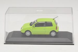 Volkswagen Lupo Groen Minichamps 1:43 430058101 Metaal — afbeelding 4 van 5