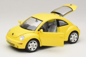 Volkswagen New Beetle A4 Geel Bburago 1:18 3302 Metaal — afbeelding 2 van 8