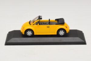Volkswagen New Beetle Cabriolet Geel Minichamps 1:43 BEETLE002 Metaal