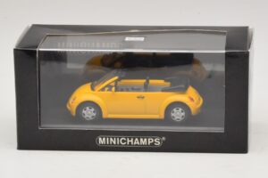 Volkswagen New Beetle Cabriolet Geel Minichamps 1:43 BEETLE002 Metaal — afbeelding 5 van 5