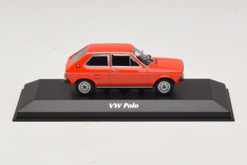 Volkswagen Polo Mk1 Rood Maxichamps 1:43 940050500 Metaal