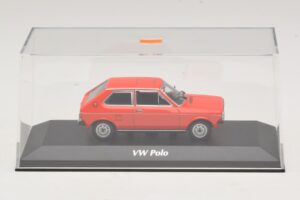 Volkswagen Polo Mk1 Rood Maxichamps 1:43 940050500 Metaal — afbeelding 4 van 5
