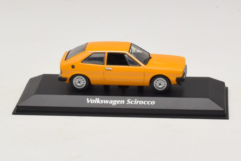 Volkswagen Scirocco Mk1 Geel Maxichamps 1:43 940050424 Metaal