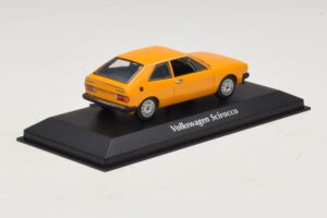 Volkswagen Scirocco Mk1 Geel Maxichamps 1:43 940050424 Metaal — afbeelding 2 van 5