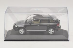 Volkswagen Touareg 7L Zwart Minichamps 1:43 TOUAREG002 Metaal — afbeelding 4 van 5