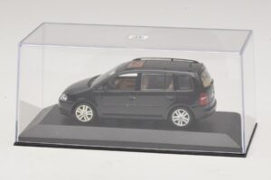 Volkswagen Touran 1T Zwart Minichamps 1:43 TOURAN005 Metaal — afbeelding 4 van 5