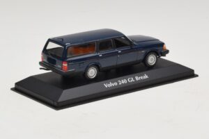 Volvo 240 GL Station Donkerblauw Maxichamps 1:43 940171412 Metaal — afbeelding 2 van 5